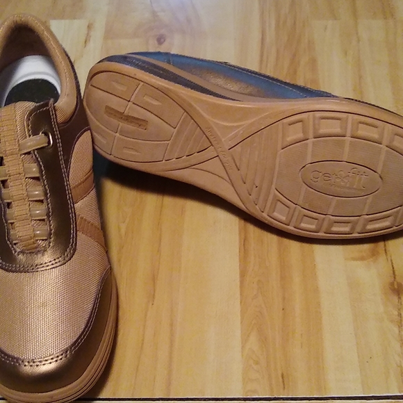 Shoes - Picture 1 of 1